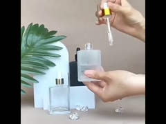 30 ml 50 ml Μαύρο παγωμένο τετραγωνικό μπουκάλι σταγονιδιακού αιθέριας έλξης